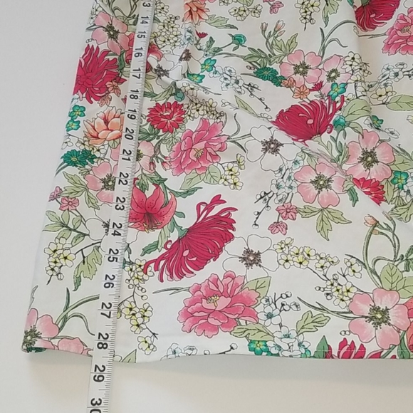 Old Navy Strapless Floral Dress Size 4 - Picture 9 of 13